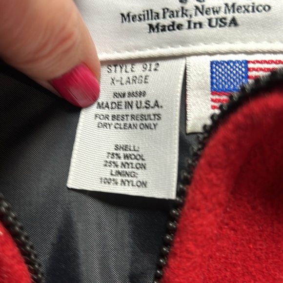 SCHAEFER 3 ladies wool vest’s Black,Red& Grey.  1 for $75 or 3 for $225. Firm - Picture 15 of 16